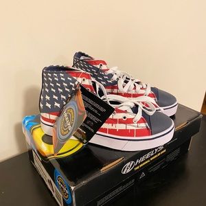 BRAND NEW NEVER WORN HEELYS